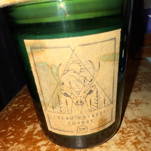 DW Home Wooden Wick Candle Fresh Cypress Forest New Limited Edition - Picture 8 of 8